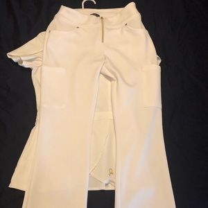 Jaannu scrub bottoms